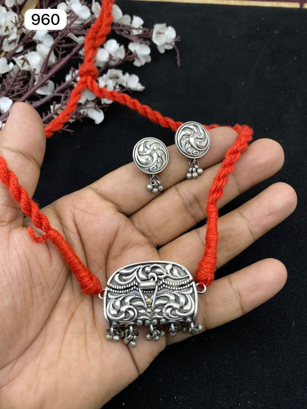 e85c7f68-20cb-4f8b-aed0-c9e91e4b3e8b